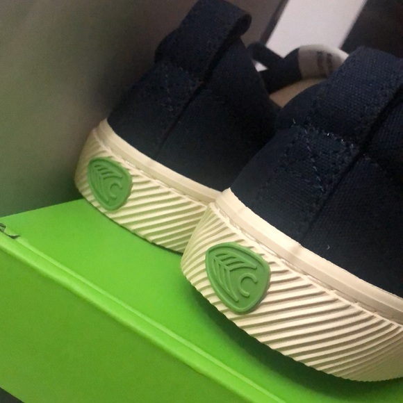 CARIUMA Unisex Sneakers 👟 - Picture 8 of 17